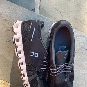 On Cloud Mens sneaker